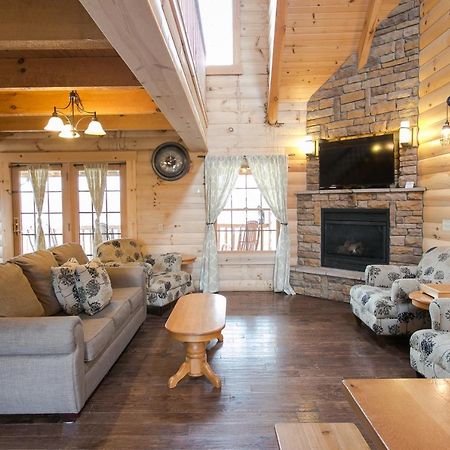 Hummingbird Haven Cabin By Amish Country Lodging Berlin Extérieur photo